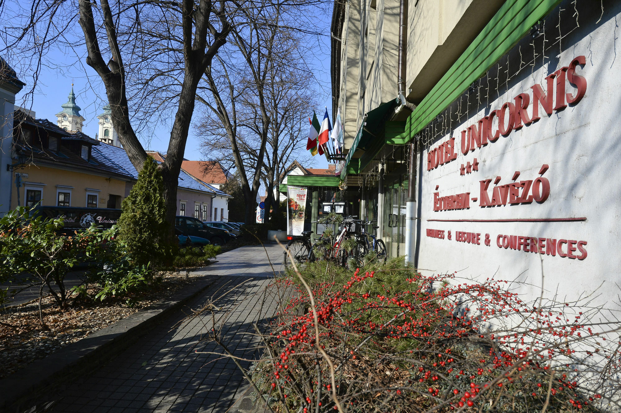 Hotel Unicornis Eger Exterior foto